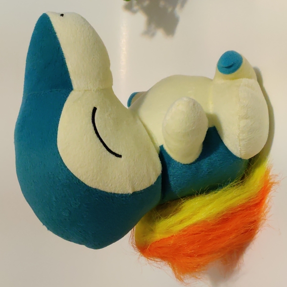 Cyndaquil Pokémon Plushie - Picture 4 of 7